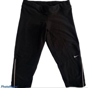 Nike Dri Fit Crop Running Tights Small